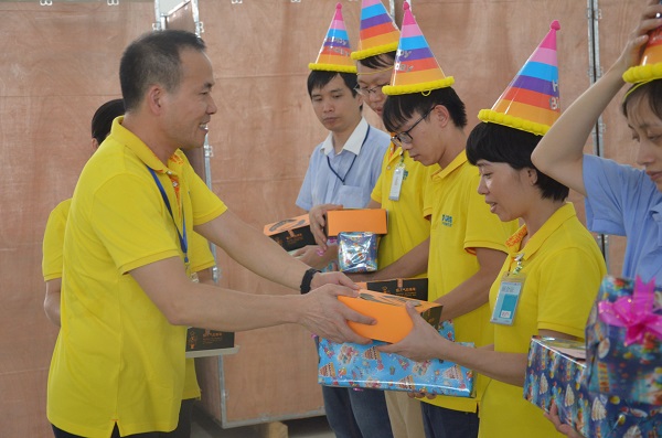 赫茲曼生日會，匯聚最濃情意，送給你