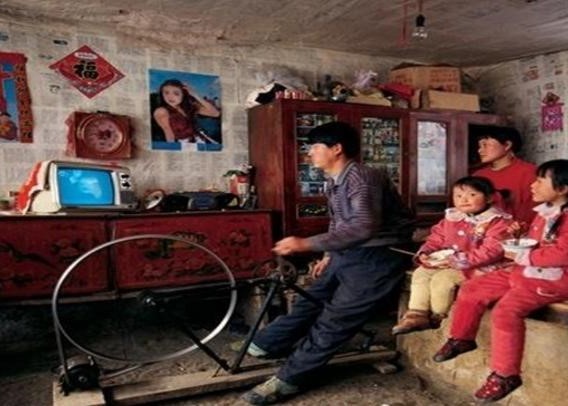 「致過去」「創未來」智能化開關柜傳遞“零停電”理念